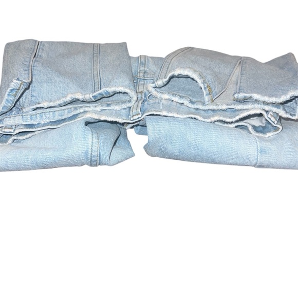 Abercrombie & Fitch 90s Straight Leg Ultra High Rise Split Hem Jeans Curve Love - Picture 6 of 6